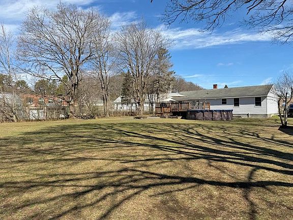 4th image of 160 Sunny Acres Road