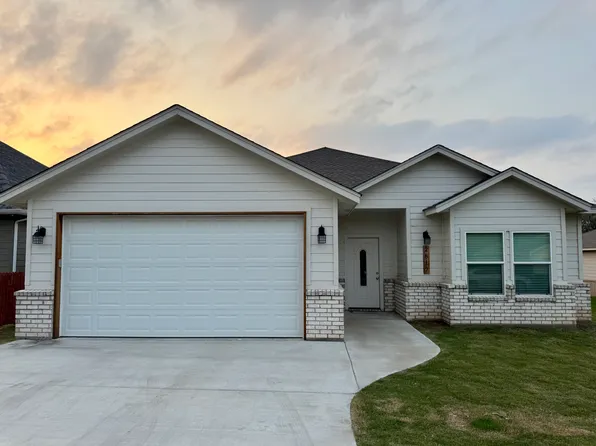 2817 Steepleridge Cir, Granbury, TX 76048