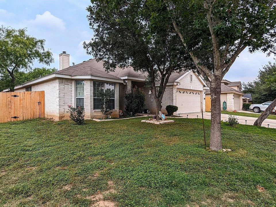2nd image of 4103 Dunn Oak