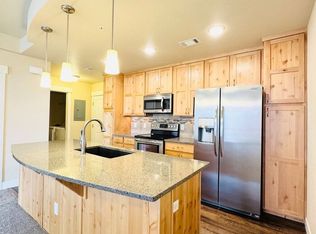 2715 Iowa Dr #206, Fort Collins, CO 80525