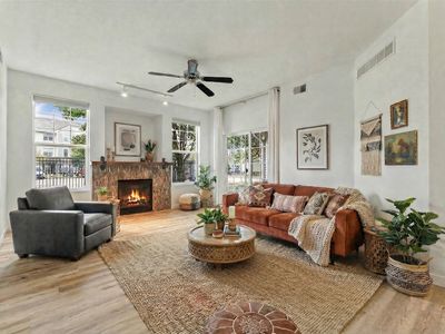 10325 Providence Dr Unit 102, Johnston, IA, 50131