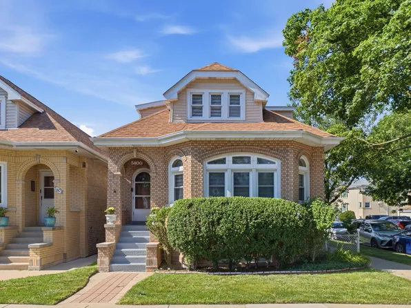 5800 W Giddings St, Chicago, IL 60630