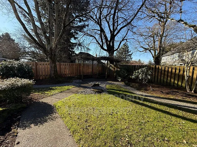 2420 SE 133rd Ct — Photo 32