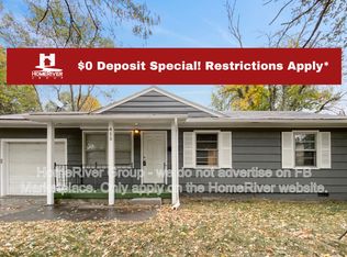 415 SW Walnut St, Lees Summit, MO 64063