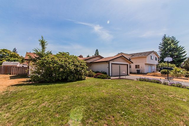 1st image of 7215 98th Ave SW
