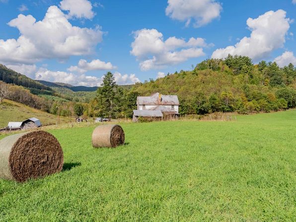 214 Comers Creek Rd, Sugar Grove, VA 24375