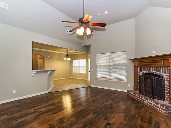 3rd image of 4601 SW Bamboo Ave