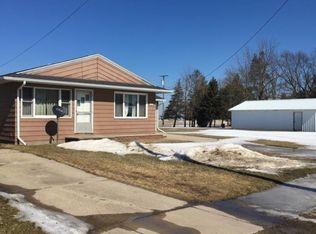 7081 Atwater Dr, Ruth, MI 48470