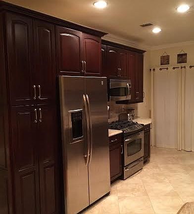 4th image of 497 Villa Avenue