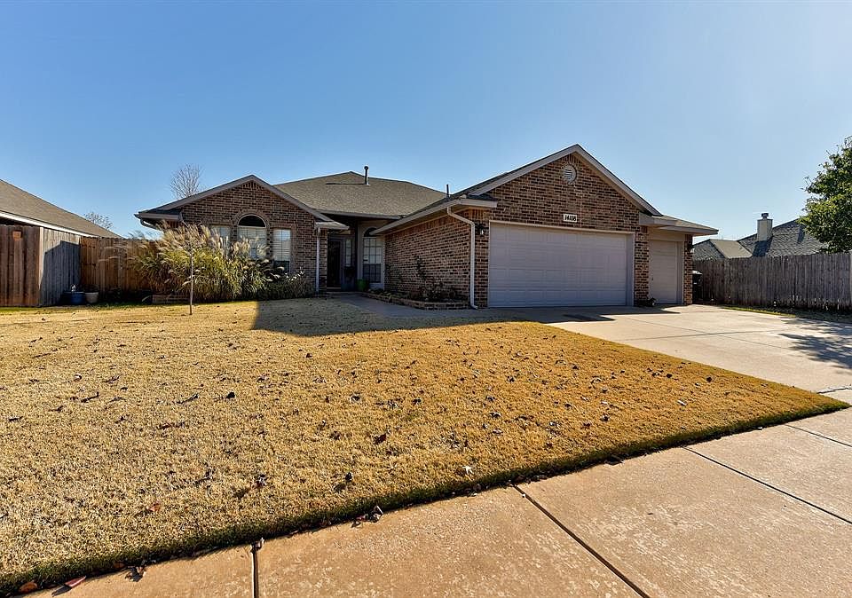1st image of 14108 Glen Oaks Pl