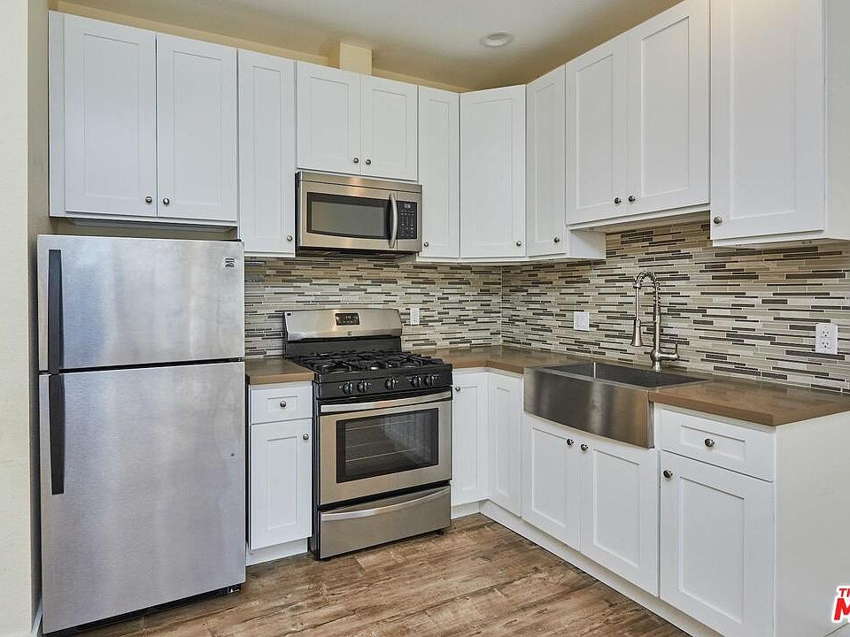 1st image of 1322 S Catalina St #7A
