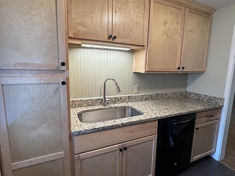 766 New Holland Ave — Photo 9