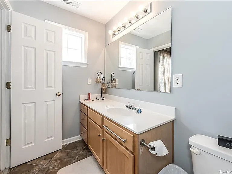 11335 Dundarrach Ln — Photo 17