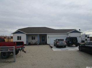 1422 Skyridge Dr, Fallon, NV 89406