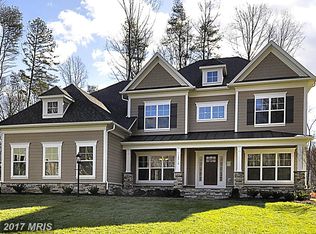 3001 Dower House Dr, Herndon, VA 20171