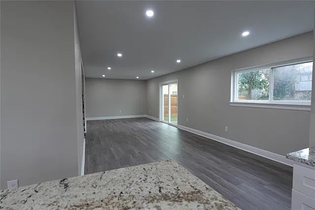 6904 Wilty St — Photo 8