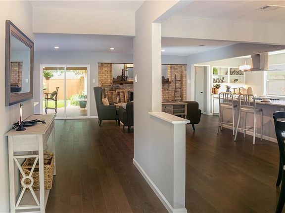 2nd image of 7844 La Verdura Dr
