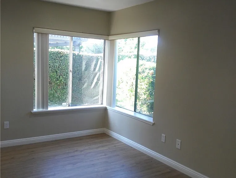 17320 Mapes Ave — Photo 5
