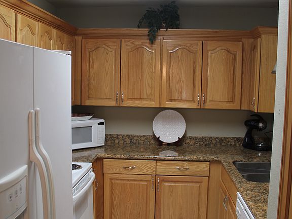 4th image of 456 Yenni Dr