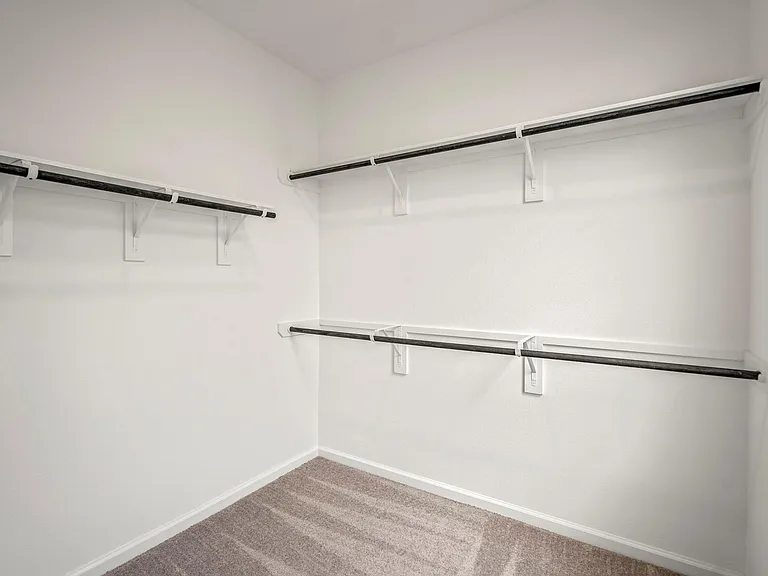 613 Royal Arch Dr — Photo 33