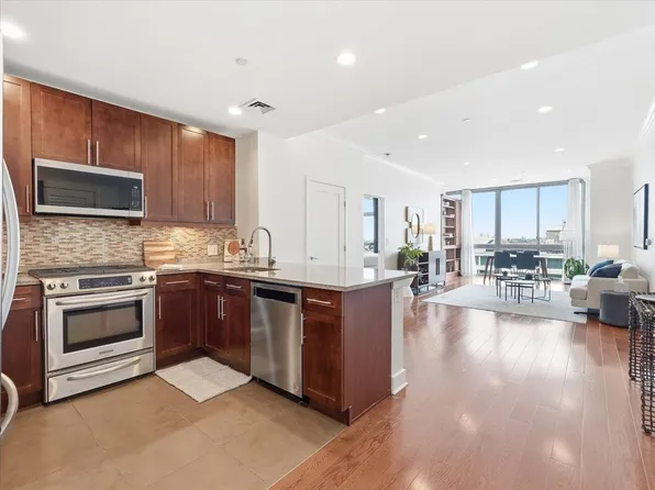 201 Luis M Marin Blvd APT 1407, Jersey City, NJ 07302