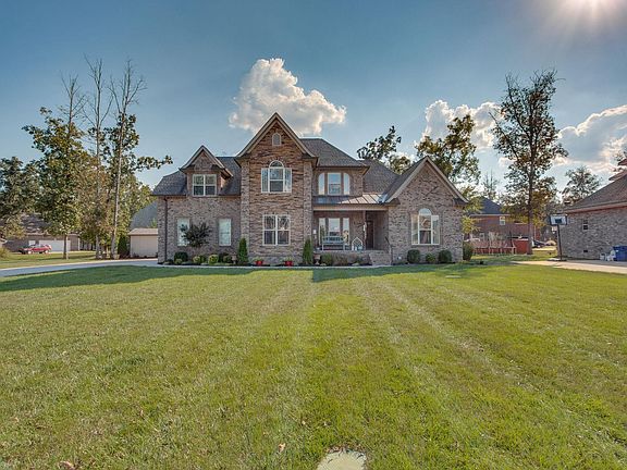 3rd image of 107 Sweet Bay Ct