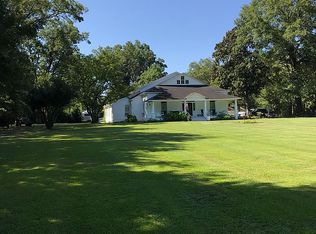 206 E Semmes St, Canton, MS 39046