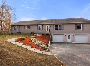 597 Old Warren Rd, Palmer, MA 01069