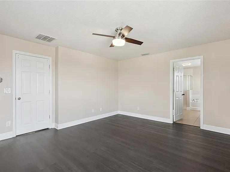 2227 Napone Ln — Photo 17