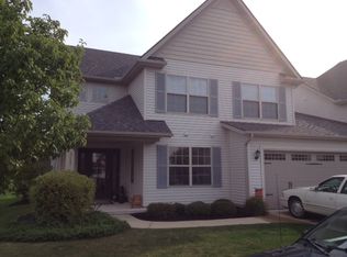 317 Lake Breeze Cv #17, Eastlake, OH 44095