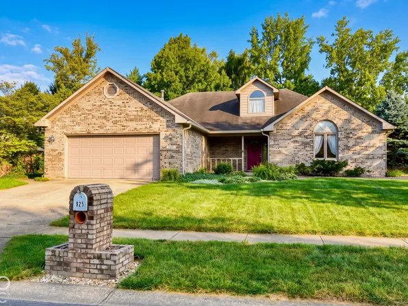 925 Texarkana Dr, Indianapolis, IN 46231