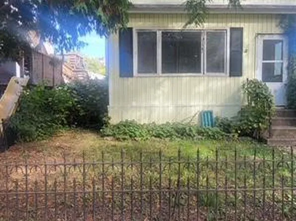 299 Harrison Ave, Saint Paul, MN 55102