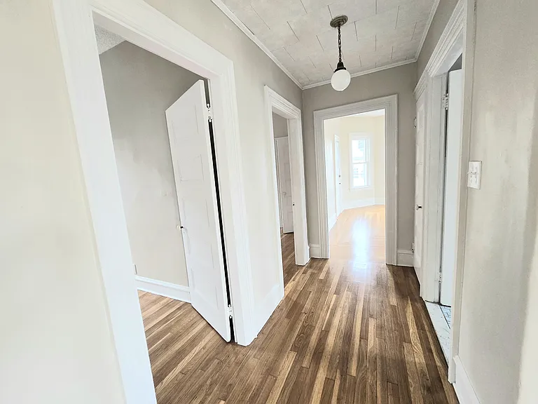 24 Ash St #1-2-3 — Photo 4