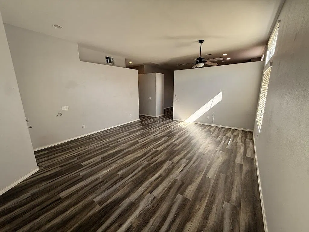 33430 Winding Way — Photo 4