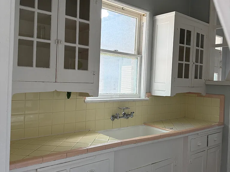 326 W Huisache Ave #11 — Photo 13