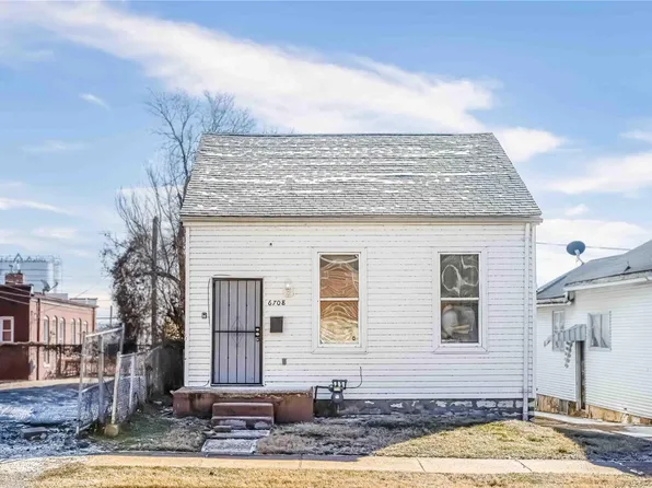 6708 Pennsylvania Ave, Saint Louis, MO 63111