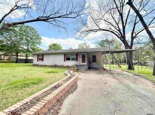 566 Hill Ave, Rusk, TX 75785