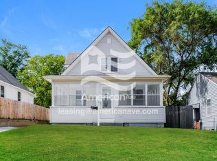 4127 R St, Omaha, NE 68107