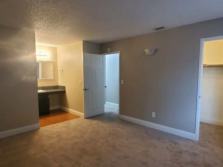 Orangevale Plaza Townhomes — Photo 21