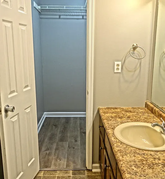 111 Scarlet Oak Cir — Photo 10