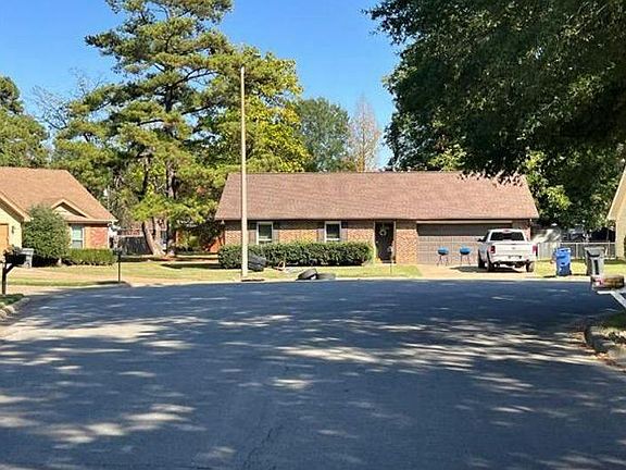 5th image of 1606 W Oak Ave
