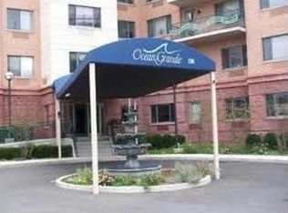 136 Beach 117th St APT 212, Rockaway Park, NY 11694