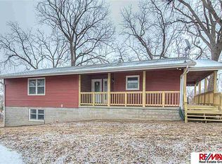 3811 S 35th St, Omaha, NE 68107