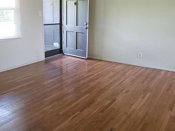 2nd image of 3718 W Chandler Blvd #E