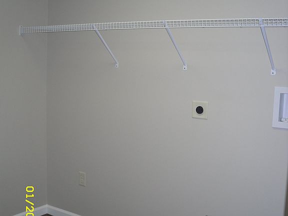 4th image of 337 Lauren Circle Dr