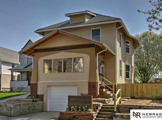 1121 S 30th Ave, Omaha, NE 68105