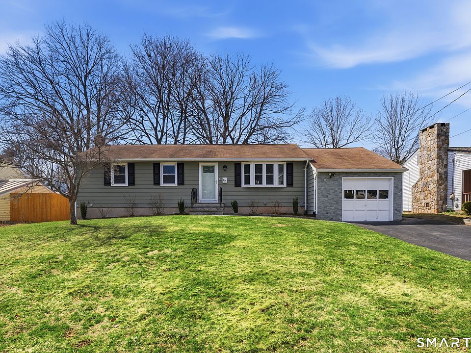 1st image of 55 Old Farm Drive