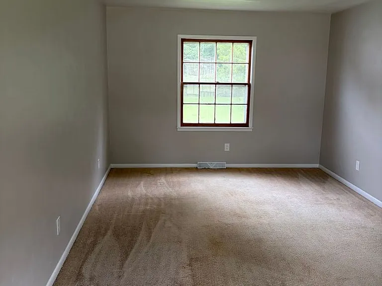 19 Michele Dr — Photo 20