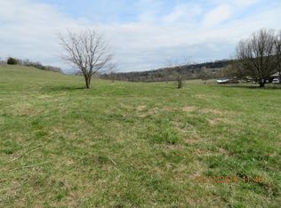 2710 White Conkwright Rd, Winchester, KY 40391