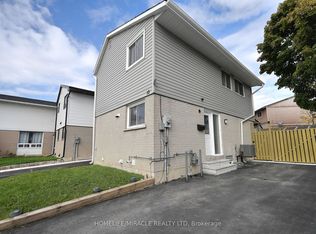 10 Grasspoint Sq, Brampton, ON L6S 2J2